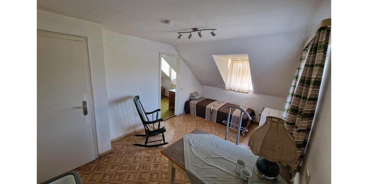 Reihenhaus Selb - 7 Zimmer, 134 m&sup2;, 129.000&euro; | Angebot:27226593