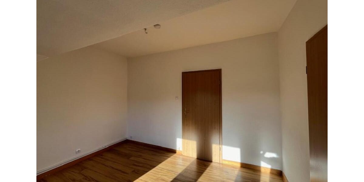 Etagenwohnung Bergen an der Dumme - 3 Zimmer, 78 m&sup2;, 400&euro; | Angebot:25237590