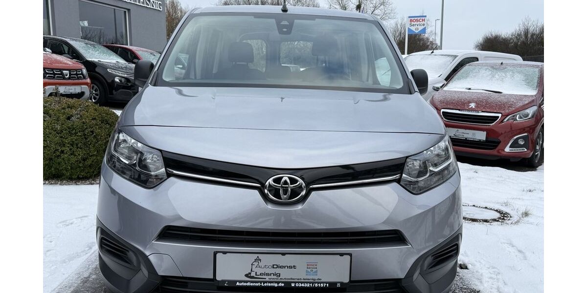 Toyota Proace City 100.250 km 15.950 &euro; Leisnig 04703