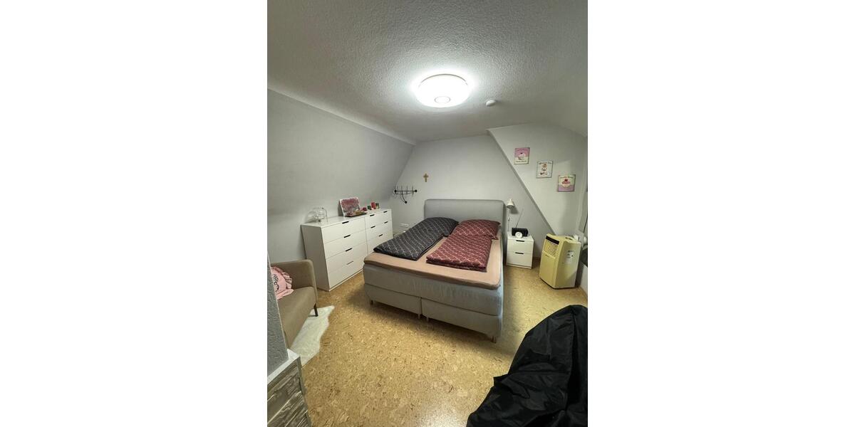 Doppelhaushälfte Rüsselsheim am Main - 4.5 Zimmer, 114 m&sup2;, 1.800&euro; | Angebot:25399110