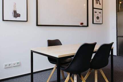 13 m² Büro im CoWorking Steglitz-Friedenau - flexibel, möbliert, ab Juni zimmer