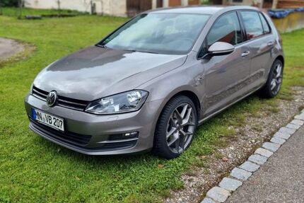 VW Golf 157.107 km 7.500 &euro; Legau 87764