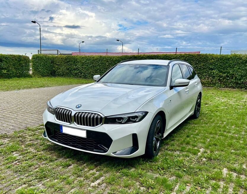 320