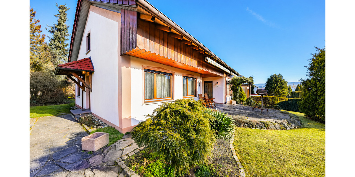Einfamilienhaus Balingen - 6 Zimmer, 140 m&sup2;, 379.000&euro; | Angebot:25741053