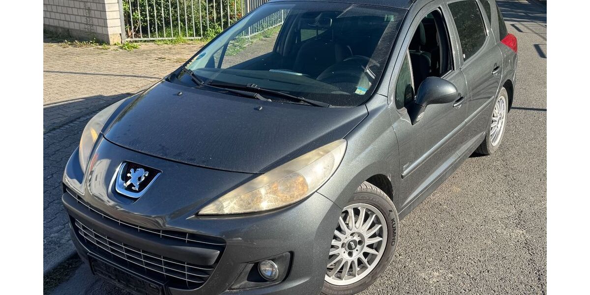 Peugeot 207 194.000 km 1.999 € Frankfurt am Main 65933
