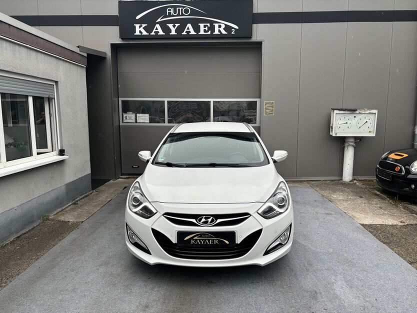 Hyundai i40 96.000 km 9.999 € Mutterstadt (Kreis Ludwigshafen) 67112