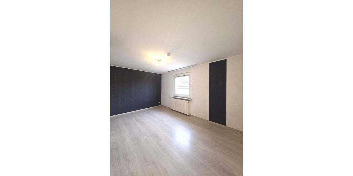 Etagenwohnung Rheinzabern - 3 Zimmer, 82 m&sup2;, 150.000&euro; | Angebot:25319852
