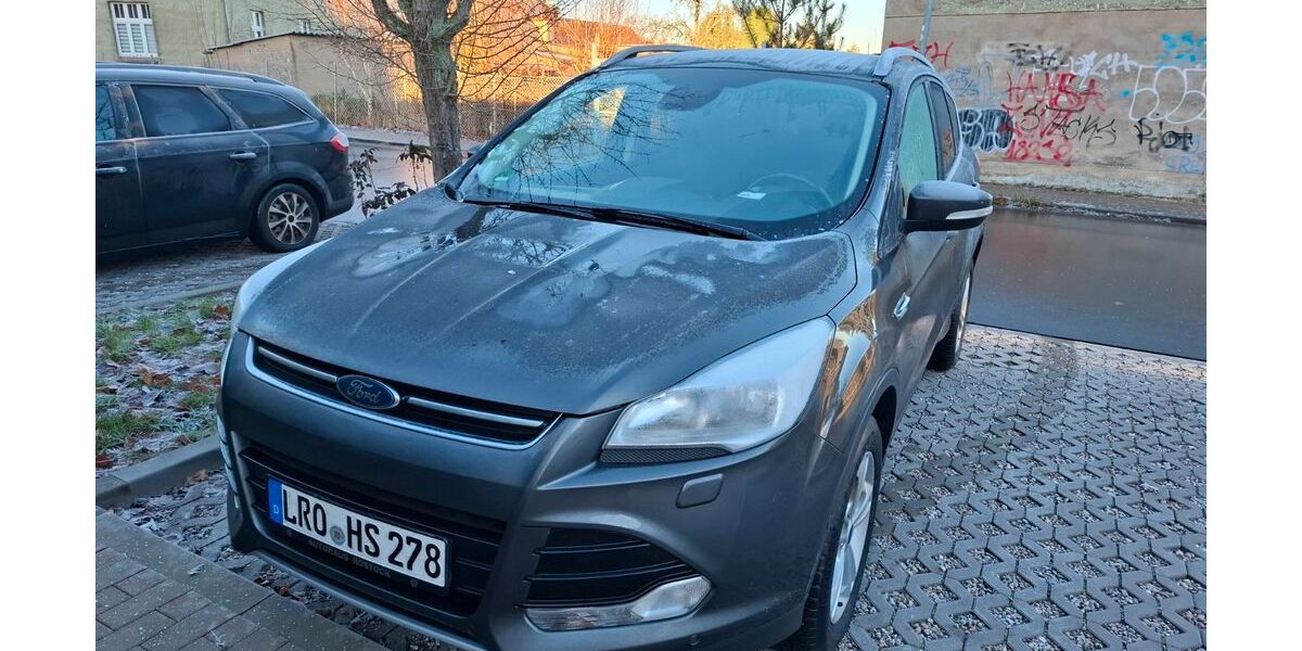 Ford Kuga 104.000 km 13.000 &euro; Krakow am See 18292