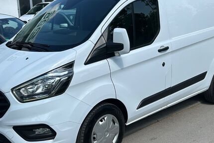 Ford Transit Custom 175.135 km 13.990 &euro; München 81825