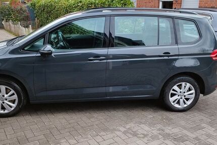 VW Touran 153.000 km 12.900 &euro; Emsdetten 48282