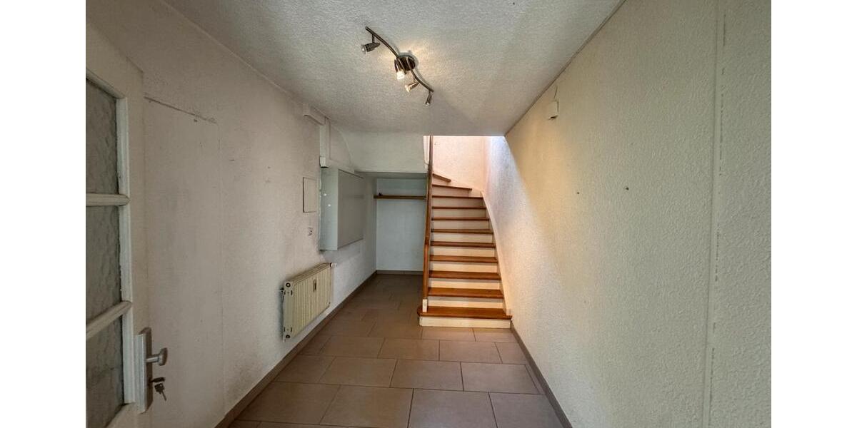 Einfamilienhaus Rheinstetten - 11 Zimmer, 226 m&sup2;, 445.000&euro; | Angebot:27121590