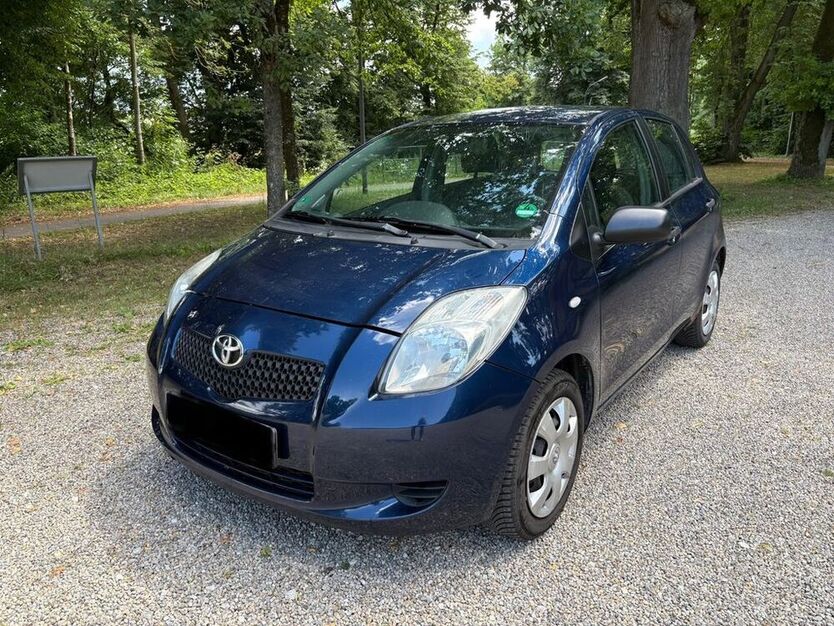 Yaris