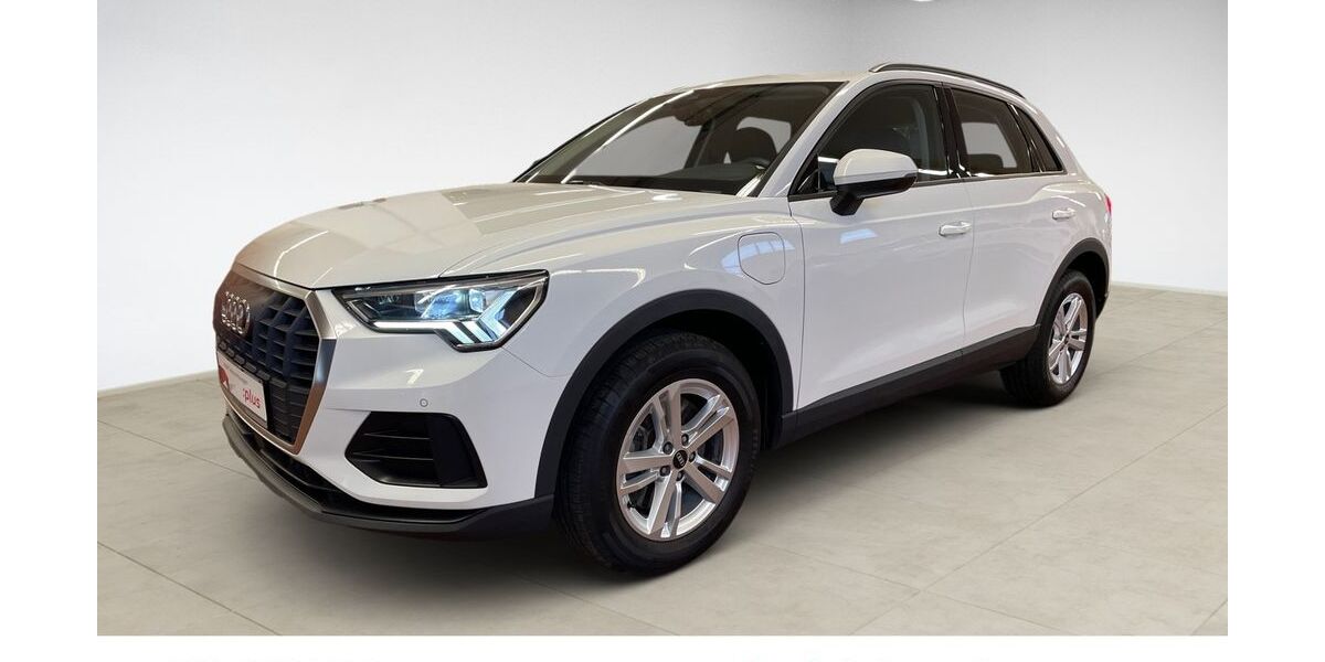 Audi Q3 49.245 km 27.989 &euro; Bitterfeld-Wolfen 06749