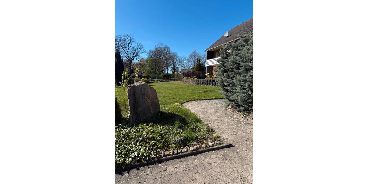 Erdgeschoßwohnung Petershagen - 3 Zimmer, 120 m&sup2;, 660&euro; | Angebot:26288118