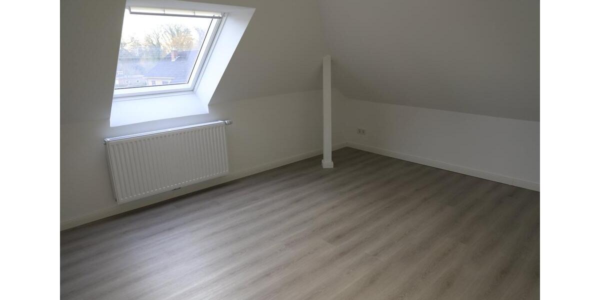 Bungalow Butjadingen - 5 Zimmer, 149 m&sup2;, 1.300&euro; | Angebot:24708252