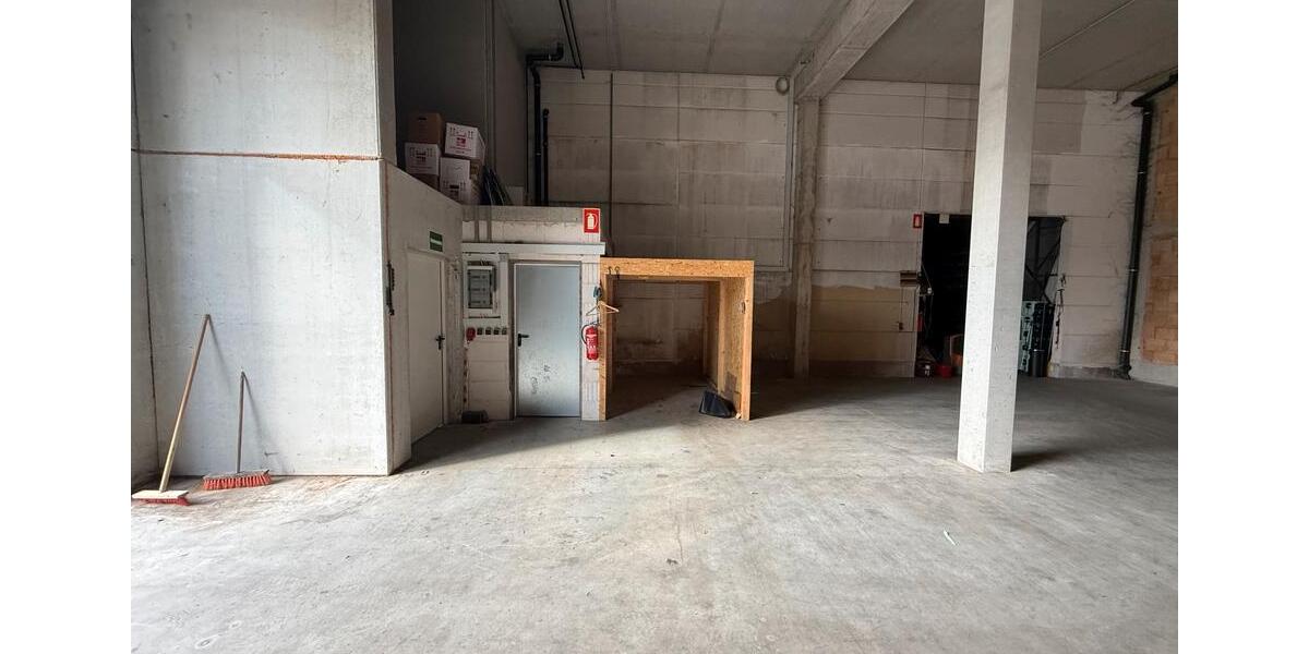 Gewerbeobjekt Remshalden - 2.000&euro; | Angebot:25959014