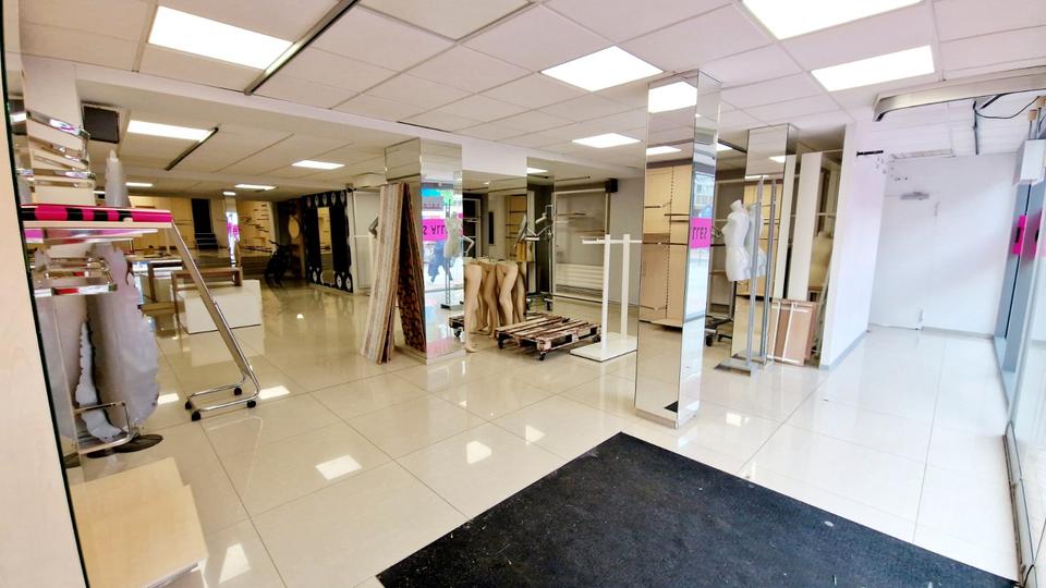 Gewerbeobjekt Barsinghausen - 2.150&euro; | Angebot:26153270