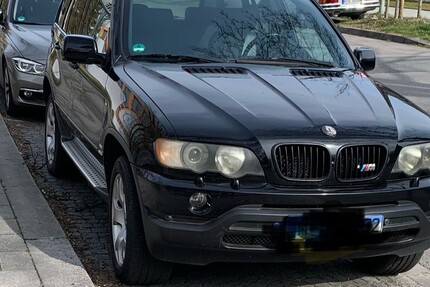 BMW X5 320.000 km 3.999 &euro; München 80313
