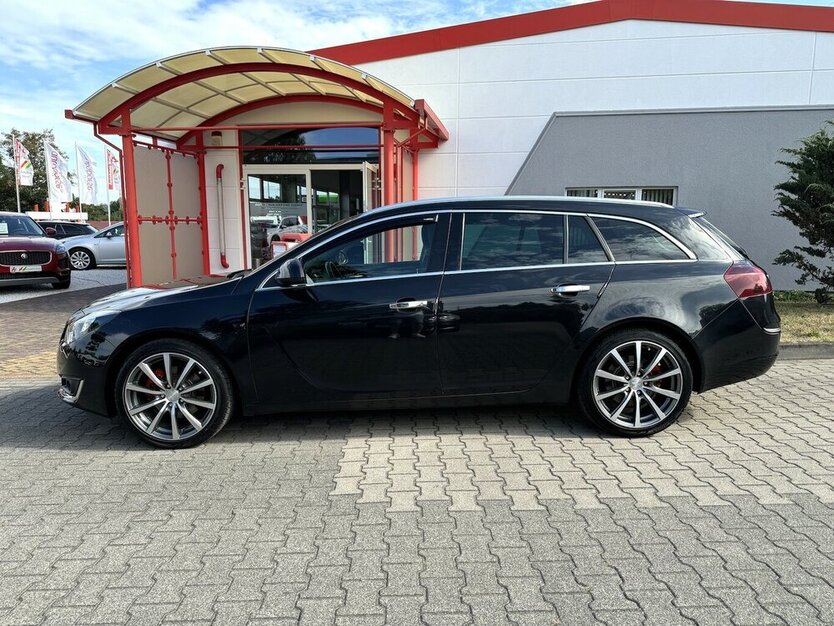 Insignia 2.0 Sportstourer /Xenon/Navi/19´´ Alu