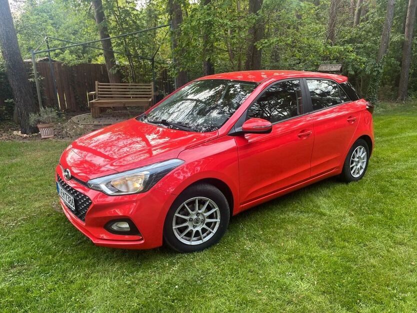 i20