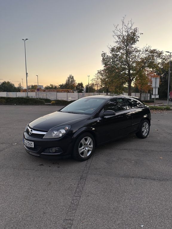 Opel Astra 153.900 km 3.000 € Biberach 88400