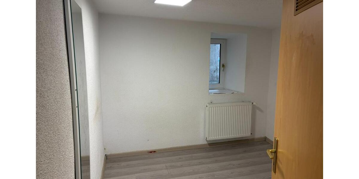 Einfamilienhaus Markgröningen - 5 Zimmer, 105 m&sup2;, 1.150&euro; | Angebot:25403160