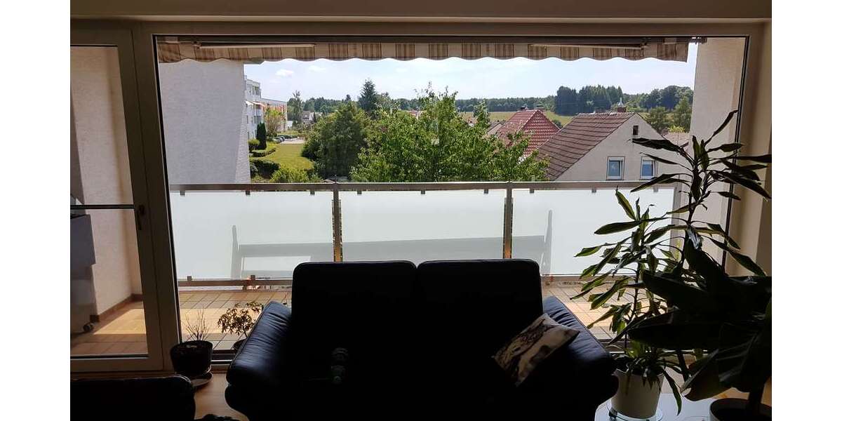 Etagenwohnung Kaiserslautern Dansenberg - 4 Zimmer, 111 m&sup2;, 1.200&euro; | Angebot:26386559