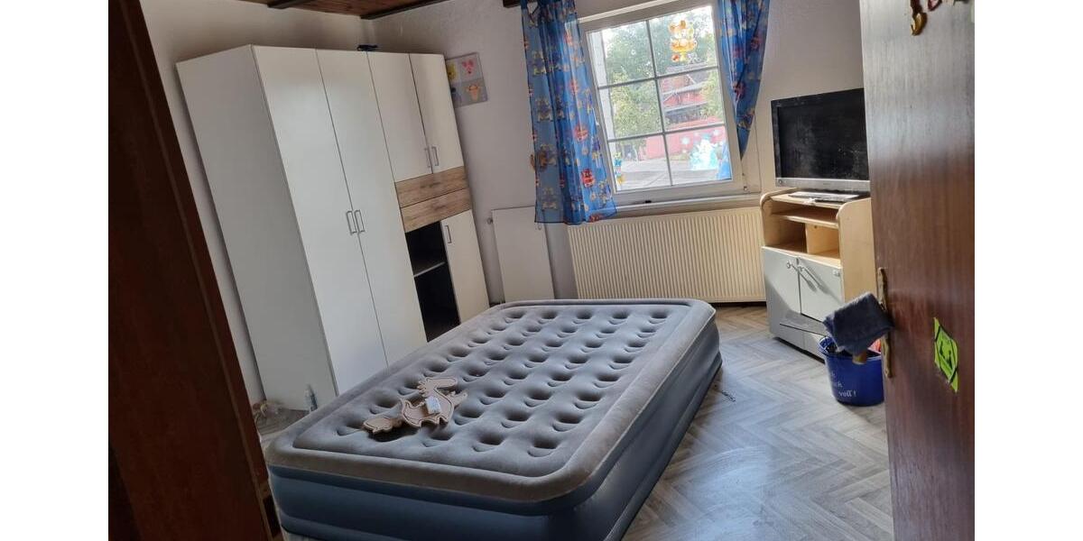 Mehrfamilienhaus, Wohnhaus Haldensleben - 4 Zimmer, 250 m&sup2;, 155.000&euro; | Angebot:26838296