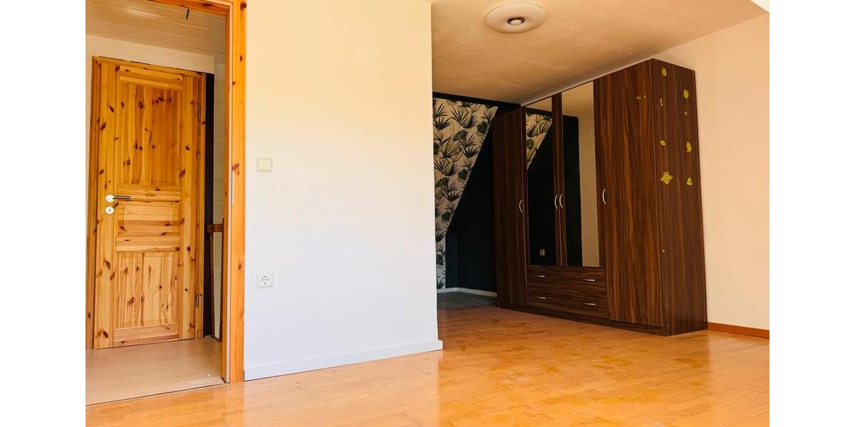 Reihenhaus Salzgitter - 6 Zimmer, 152 m&sup2;, 240.000&euro; | Angebot:26409953