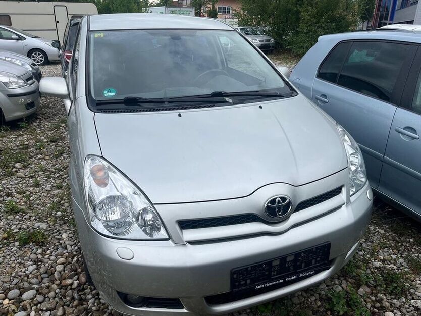 Corolla Verso