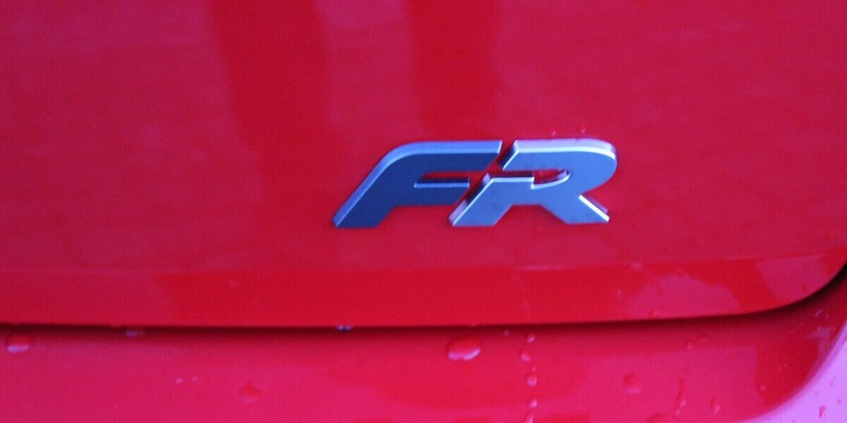 Seat Arona FR 1,0 TSI / NAVI/LED/AHK/SHZ/5J Garantie 59.658 km 18.950 &euro; Höchstenbach 57629