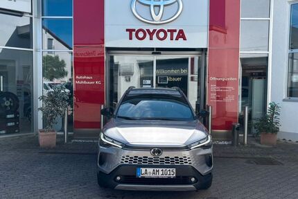 Toyota Corolla 2.780 km 36.690 &euro; Neufarn 85646