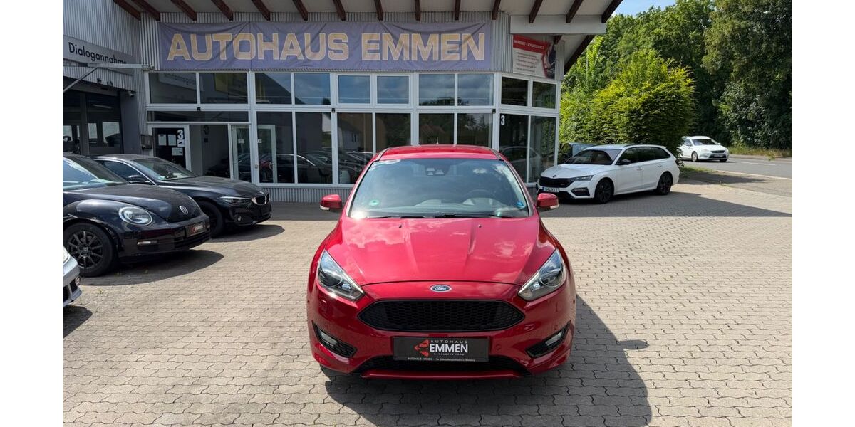 Ford Focus 69.500 km 13.990 &euro; Bückeburg 31675
