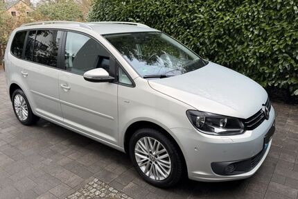 VW Touran 74.949 km 12.299 &euro; Aumühle 21521