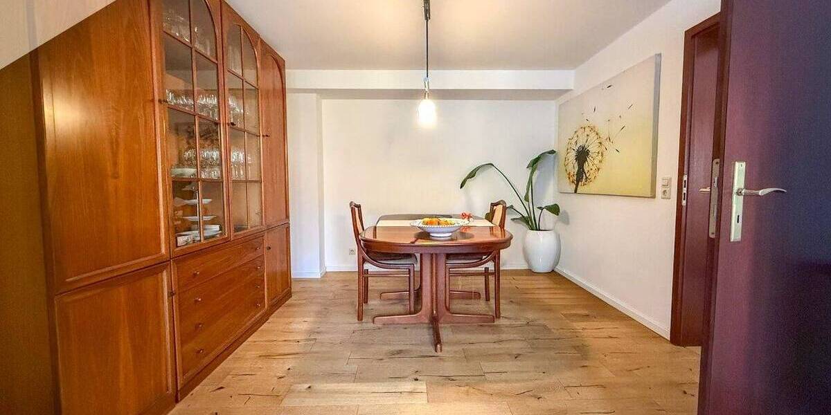 Reihenmittelhaus Karlsruhe Durlach - 4 Zimmer, 167 m&sup2;, 690.000&euro; | Angebot:23610447