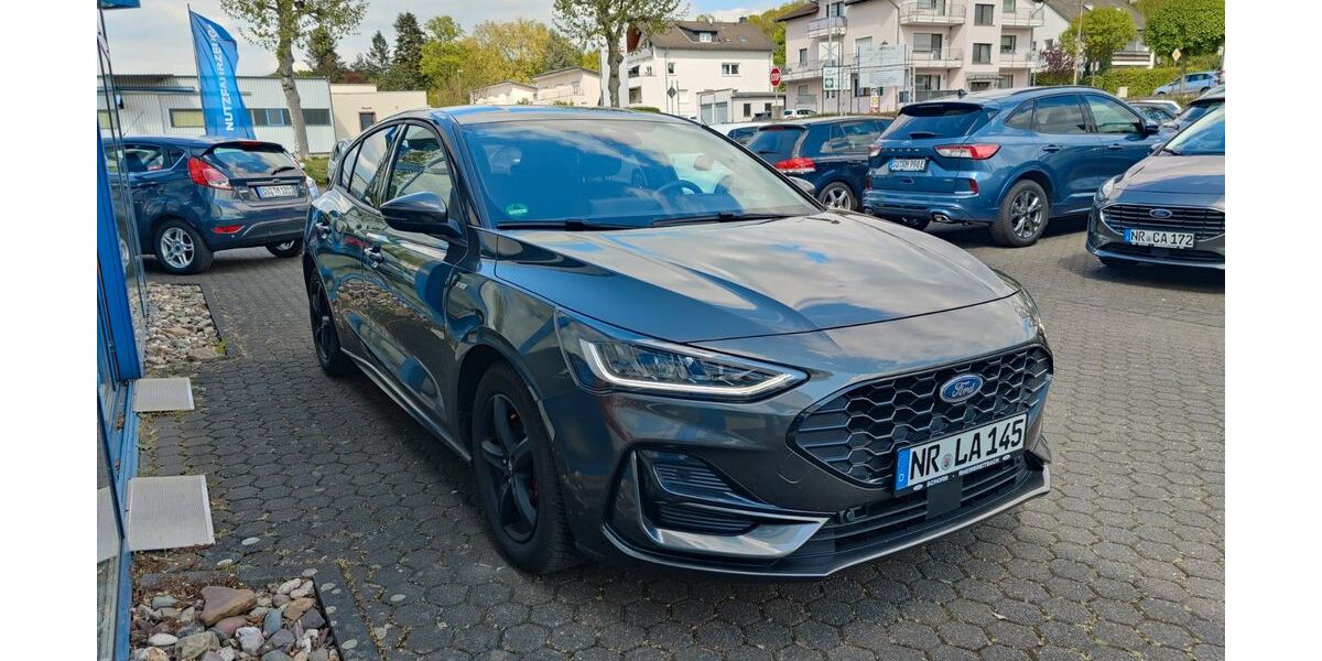 Ford Focus 38.900 km 23.990 &euro; Rheinbreitbach 53619