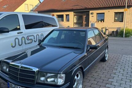 Mercedes-Benz 190 227.456 km 5.199 &euro; Leonberg 71229