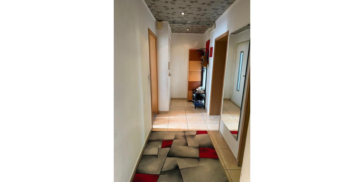 Etagenwohnung Saarbrücken West - 2 Zimmer, 75 m&sup2;, 148.000&euro; | Angebot:27056506