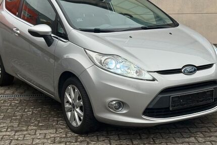 Ford Fiesta 89.631 km 3.990 &euro; Hattersheim am Main/Eddersheim 65795