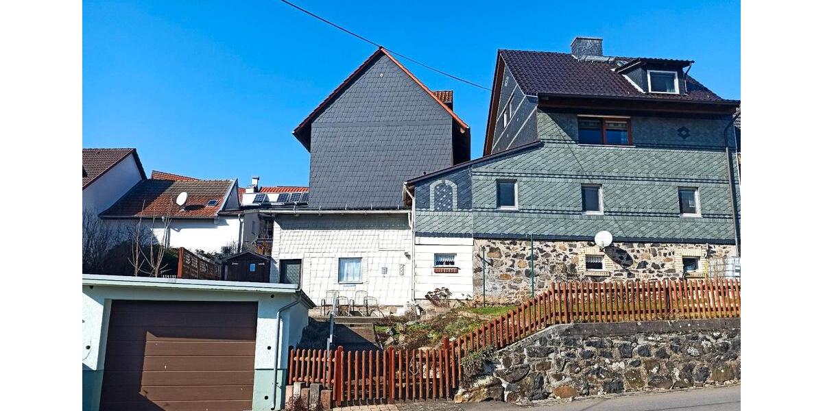 Mehrfamilienhaus, Wohnhaus Schotten - 5 Zimmer, 160 m&sup2;, 210.000&euro; | Angebot:25877277