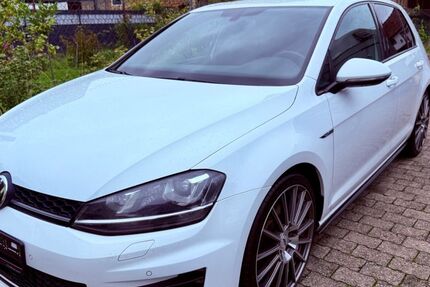 VW Golf