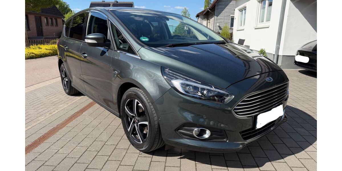 Ford S-Max 145.628 km 12.000 &euro; Syke 28857