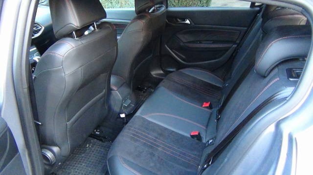 Peugeot 308 II 162.000 km 9.100 &euro; Bad Zwischenahn 26160