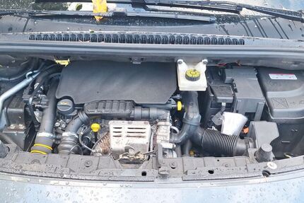 Peugeot 3008 87.000 km 7.300 € Perl 66706