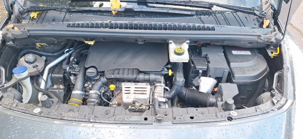 Peugeot 3008 87.000 km 7.300 € Perl 66706
