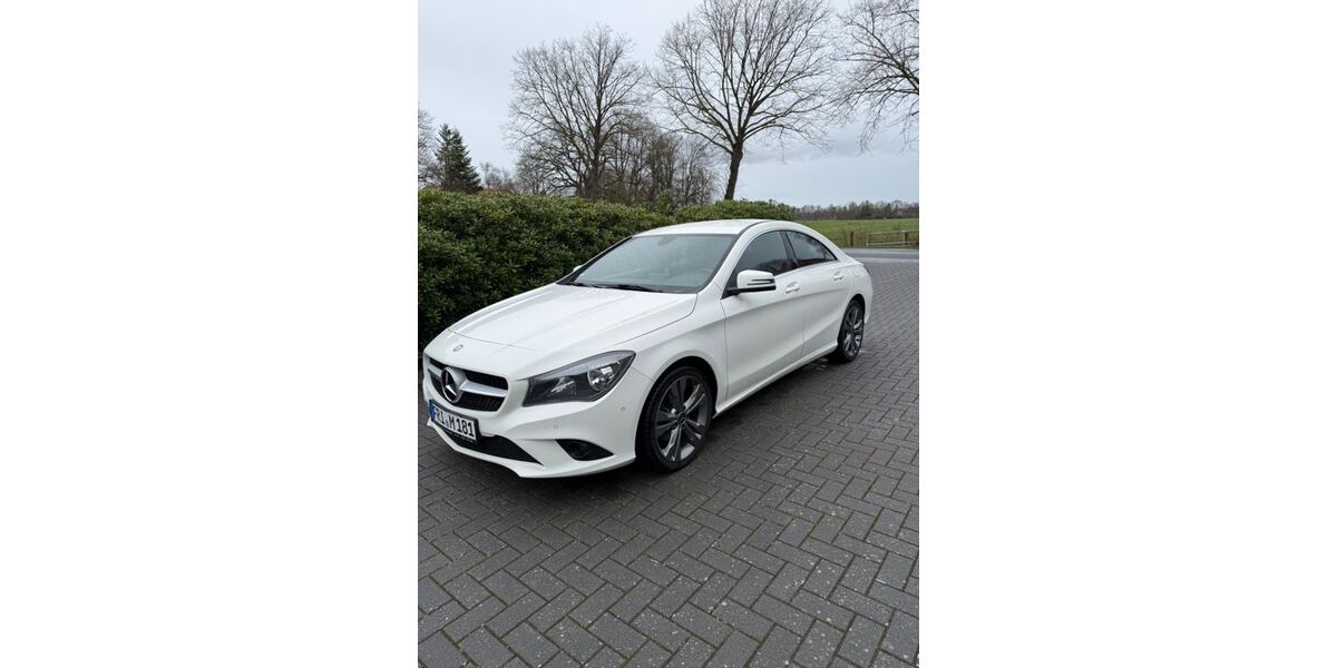 Mercedes-Benz CLA 200 184.600 km 9.999 &euro; Varel 26316