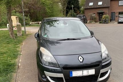 Renault Scenic 180.000 km 4.399 € Bottrop 46236