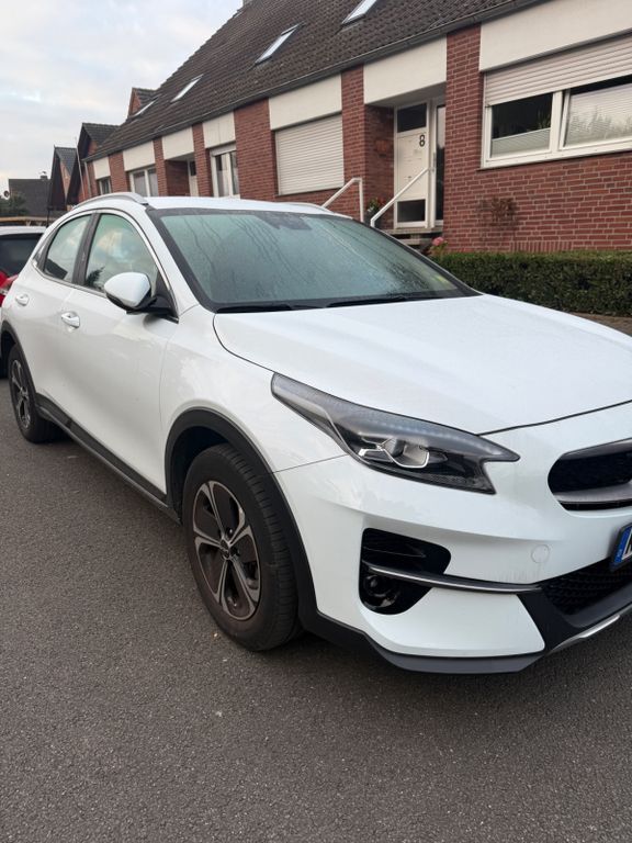 Kia XCeed 41.000 km 19.600 € Grevenbroich 41516