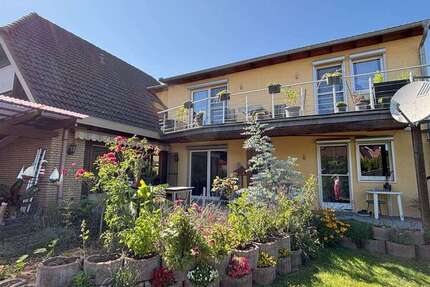 Haus zum Kaufen in Hungen 695.000 € 312 m² 8 zimmer