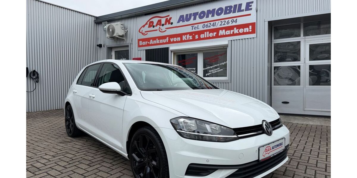 VW Golf 103.000 km 10.690 &euro; Worms 67547